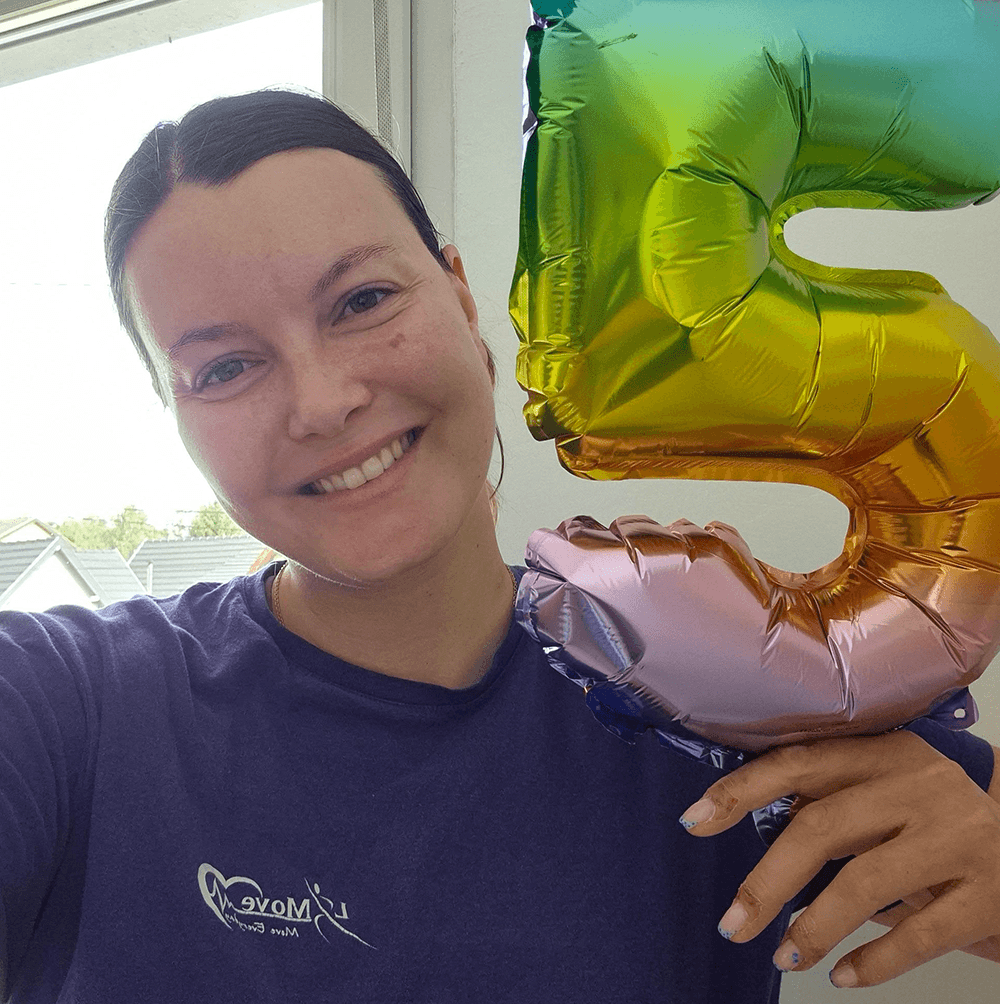 5 ans oui mais 5 ans où d'abord j'avais 1 cliente, puis 2 puis 5...